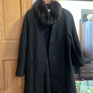 Albert Nipon Women's Black Wool Fox Fur Coat Size 16 women’s